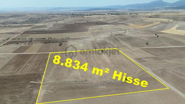Konya / Akören / Orhaniye Mahallesinde 8.834 M² Hisse Tapulu Tarla 3