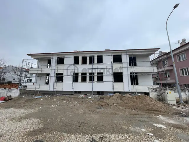 Afyon Üçok Emlaktan Beyazıt Mah Satılık Sıfır 3+1 Lüx Geniş Daireler 1