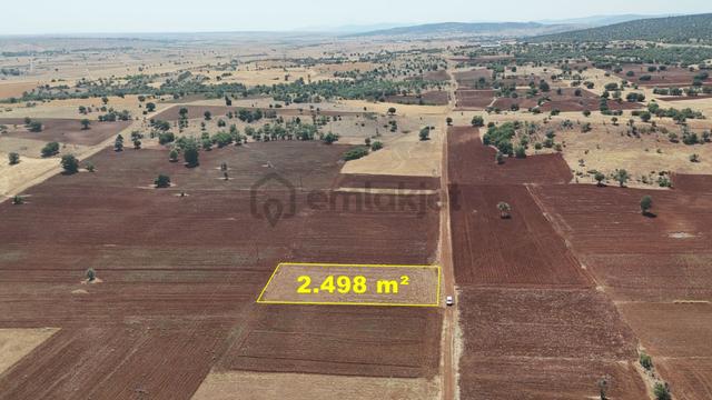Konya / Akören / Tülce Mahallesinde 2.498 M² Müstakil Tapulu Tarla 1