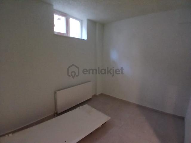Naturel Emlaktan Altınşehir Mahallesin De 2+0 Geniş Daire 5