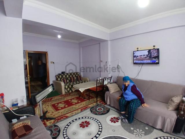 Akçay Emlak'tan Akşehir İstasyon Caddesinde Semt Pide Yanında Birinci Kat Satılık 2+1 Daire 5
