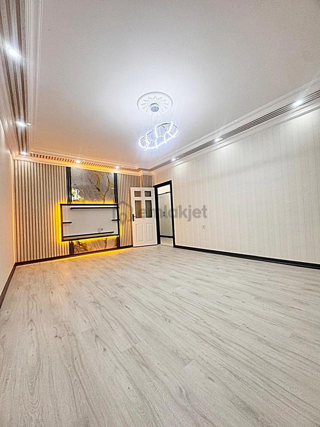 Keçiören Osmangazi Mah Katta Asansrlü Ful Yapılı Cadde Üzerinde 5