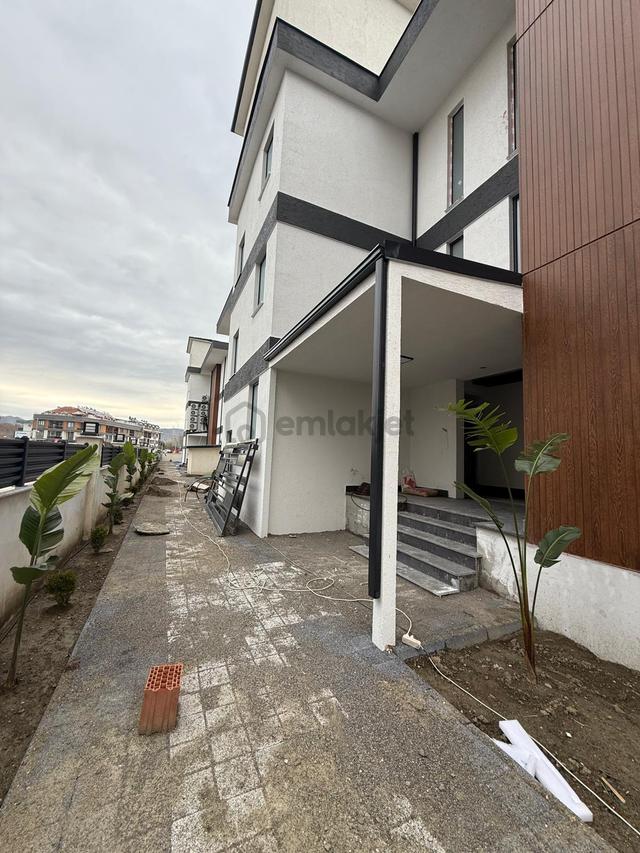 Stoptan Dalaman'da *ısıtmalı Havuzlu Lüks Sitede* 1+1 Satılık 5