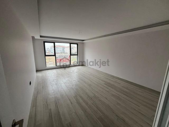Ahievran'da 3+1 Ara Katta Salon Bağımsız Geniş Metrekare Satılık Daire 5