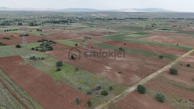 Konya / Akören Merkezde 6.057 M² Müstakil Tarla Fırsatı 3