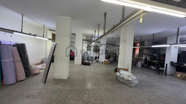 Başokur'dan Bahçelievler Hürriyet Mh.kiralık Depo 4
