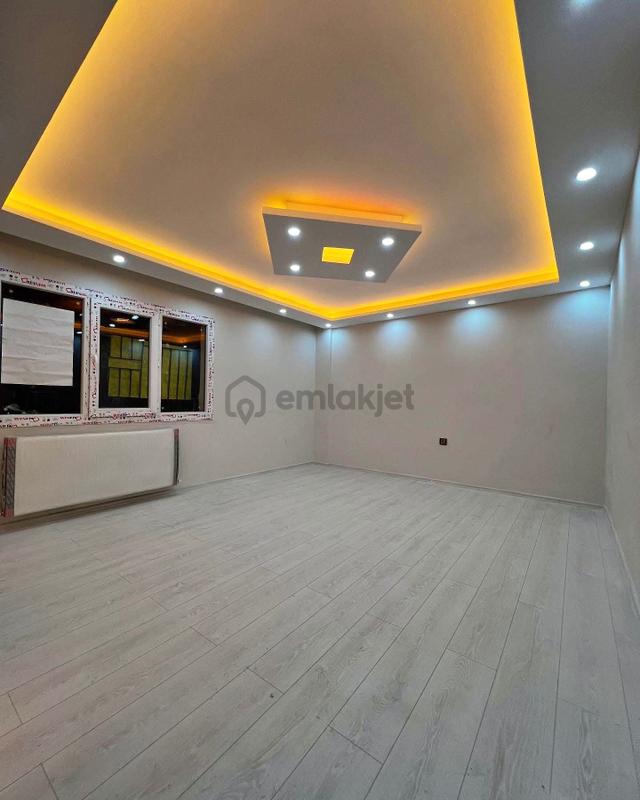🏡sakarya Mahallesi 🏡 ✅3+1 120 M2 5 Katlının Zemin Katı ❇️full Tadilatlı Özelikli Bahçeli 5