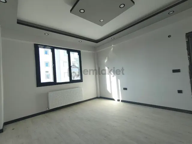Balıkesir Burhaniye Badem Alanında 2+1 Kapalıı Mutak 2