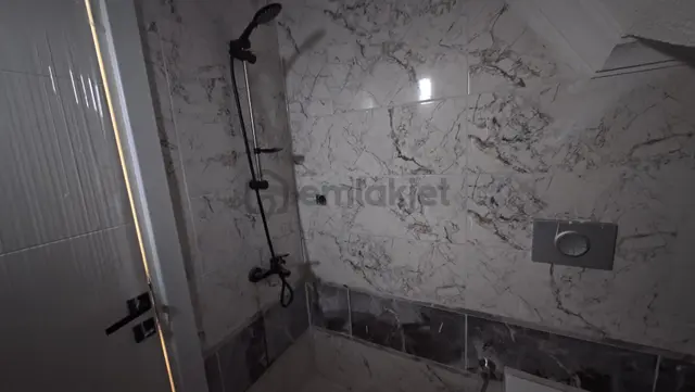 Kocaali De Merkez Yalı Mah De Geniş Bahçeli Müstakil 3+1 Villa 2