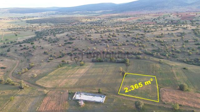 Konya / Akören / Hacılar Mahallesinde 2.365 M² Müstakil Tapulu Tarla 1