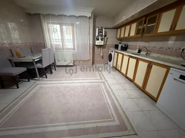 Şahintepe'de Hocalı Cad. Dibinde 2+1 Kot 1'de Satılık Daire !!! 1