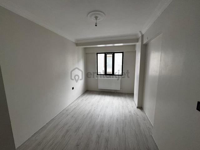 Kuzey Emlak'tan Yeni Müessese Civarı Satılık Fırsat Daire! 2