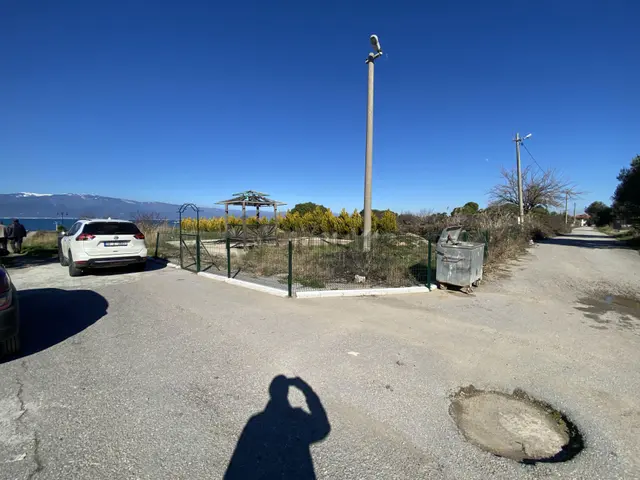 Burhaniye De Satılık 1.155 Metre Kare Arsa.denize Sıfır. 4