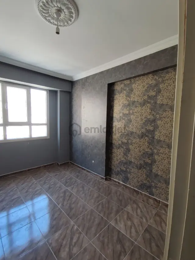 Topcumeydani'nda Kiralık Bakımlı 3+1 Daire 3