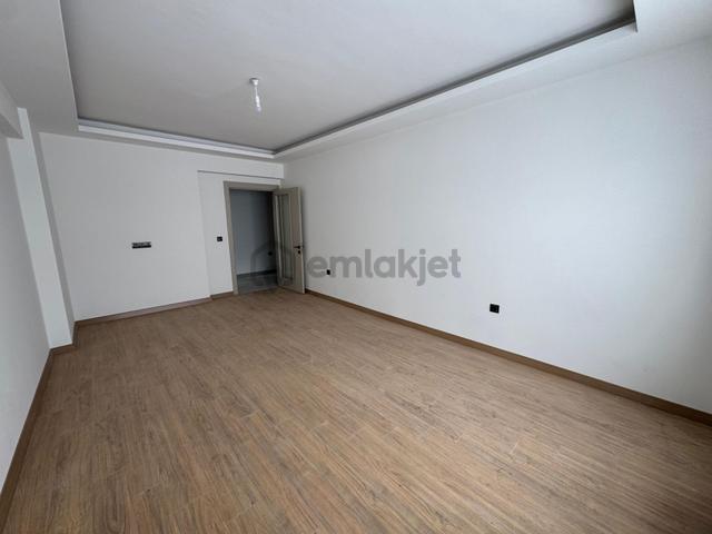 Mimsin Şirintepe Mah Ara Kat 3+0 Kombili Fırsat Daire 5