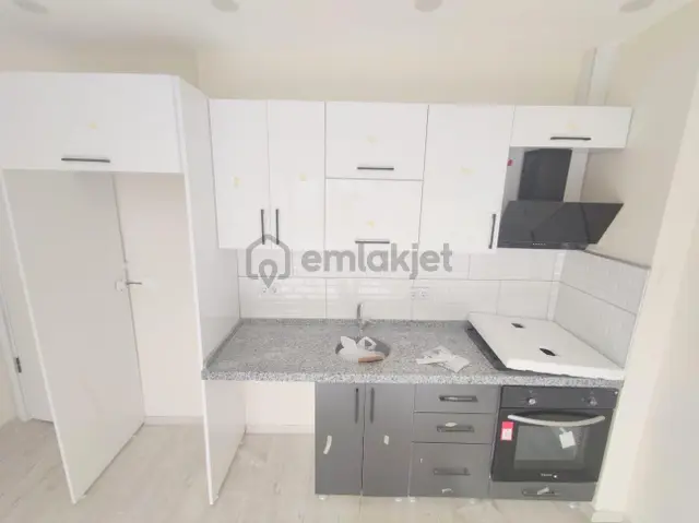 🟢🟣edremit'te Ebeveyn Banyolu Arakat Geniş 1+1 Daire Fırsatı 3