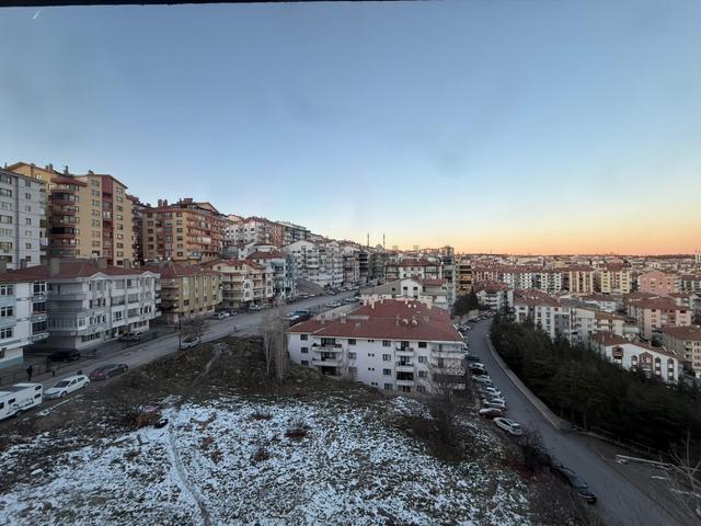 Osmangazi Mahallesinde 3+1 Manzaralı Bağımsız Fırsat Daire 5