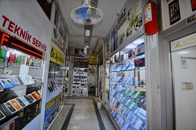Cb'dan Kapaklı Pasajında Satılık Muhteşem Dükkan 3