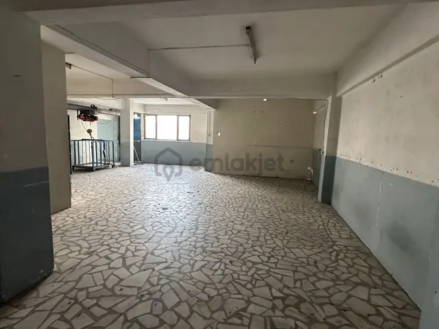 Güneşli 15 Temmuz Mahallesi Kiralık Atölye & Kesimhane 300 M2 1