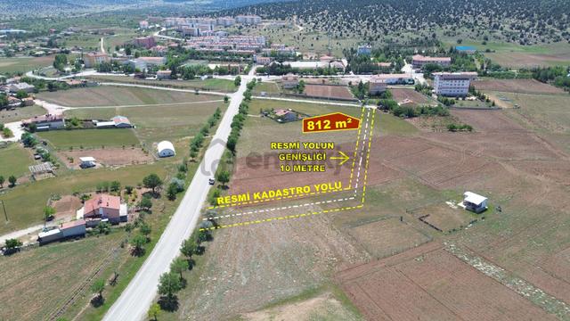 Konya / Akören / Tülce Mahallesinde 812 M² Müstakil Tapulu Konut İmarlı Arsa 1