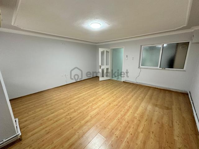 🏡adakale Mahallesi 🏡 ✅2+1 120m2 4 Katlının Yüksek Zemini ❇️kapalı Mutfak Petek Kombili 4