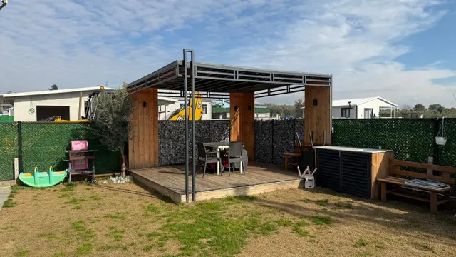 İzmir Menderes Dereköy‘de Hisse Tapulu Olup 405 Metre² İçerisinde 2 + 1 Son Sistem 2