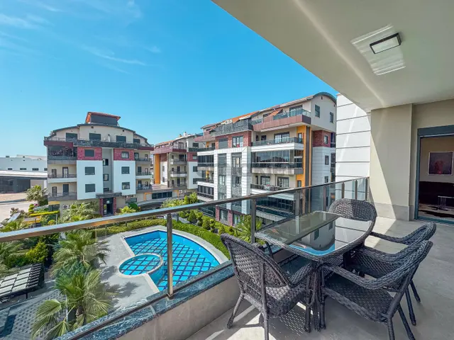 Alanya Oba 2+1 Full Aktiviteli Lüks Site İçerisinde Eşyalı 105m2 2