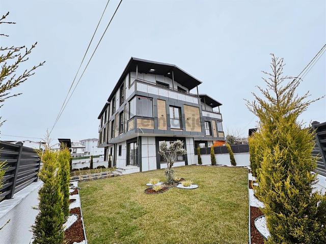 -mega Yapı- Yeniçiftlikte Deniz Manzaralı Emsalsiz 4+1 Lüx Villa 5