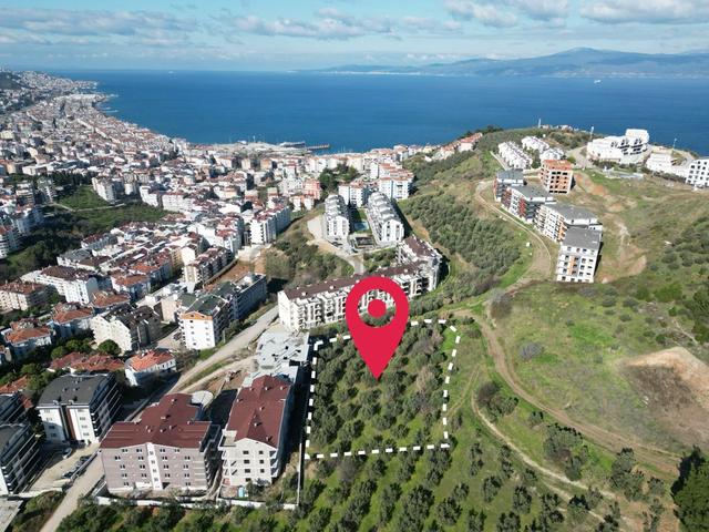 Elfi'den Güzelyalı Burgaz'da Deniz Manzaralı 2.680m2 İmarlı Arsa 2