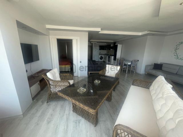 Karınca'dan Şoray 1 Sitesinde Eşyalı Deniz Manzaralı 1+1 Satılık 2