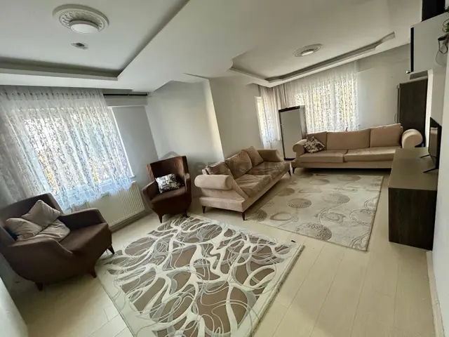 🏡hafsa Sultan Mahallesi🏡site İçi ✅3+1 Den 2+1 Çevrilmiştir 120 M2 11 Katlının 3 Katı Özelikl 4
