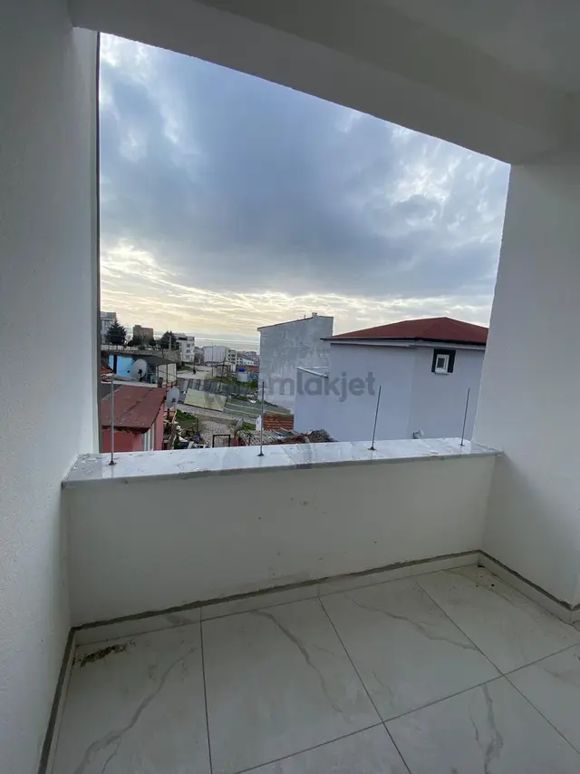 Erdek Atatürk Mahallesi'nde Full Deniz Manzaralı 2+1 Satılık 2