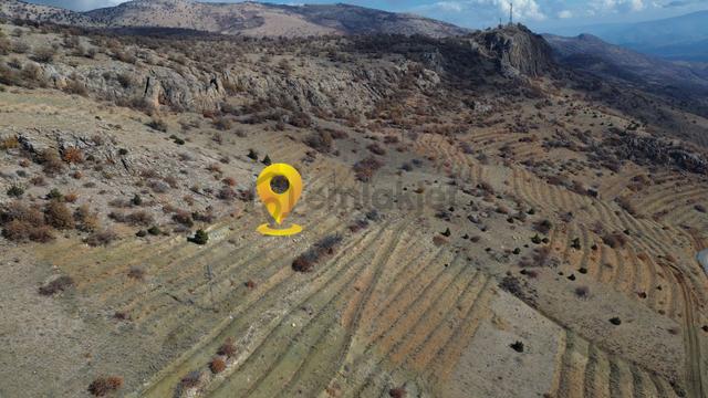 Konya / Hadim / Aşağıeşenler Mahallesinde 1.360 M² Müstakil Tapulu Bağ 4