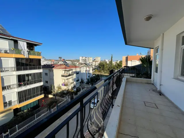 Kepez Varsak Aktoprak'da Satılık 5+1 Dubleks 300 M2 Daire 2