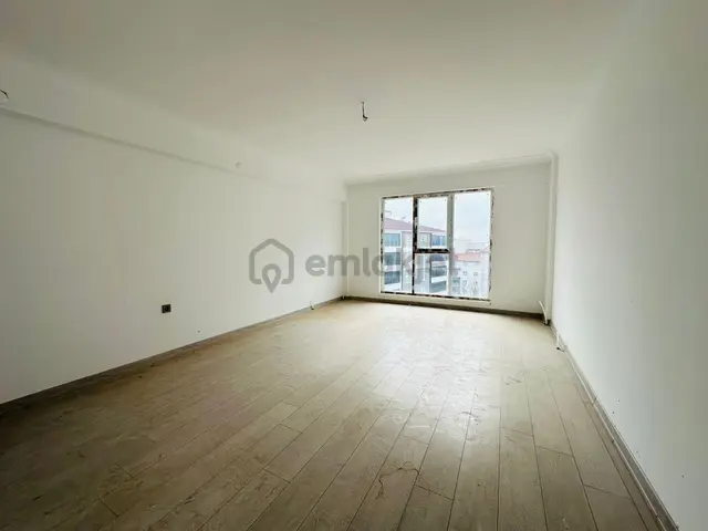 Feridunçelik'te Sıfır Binada 3+1 3.katta Satılık Daire !! 1