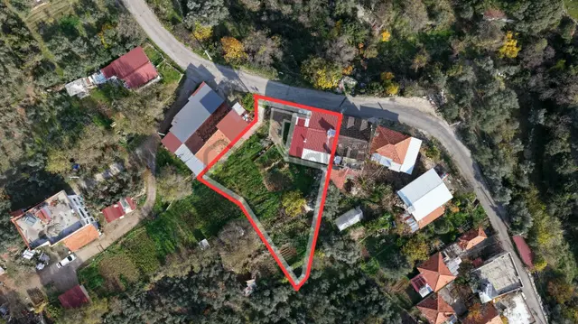 Fethiye İncirköy De Satılık 2+1 Ev Ve 3