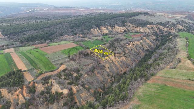 Konya / Doğanhisar / Kemer Mahallesinde 666 M² Müstakil Tapulu Tarla 3