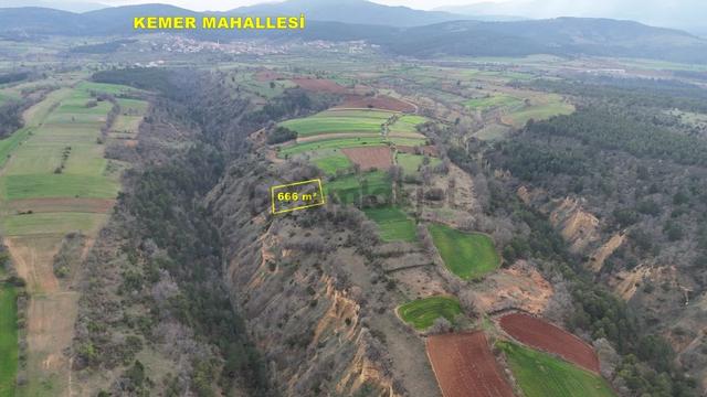 Konya / Doğanhisar / Kemer Mahallesinde 666 M² Müstakil Tapulu Tarla 1
