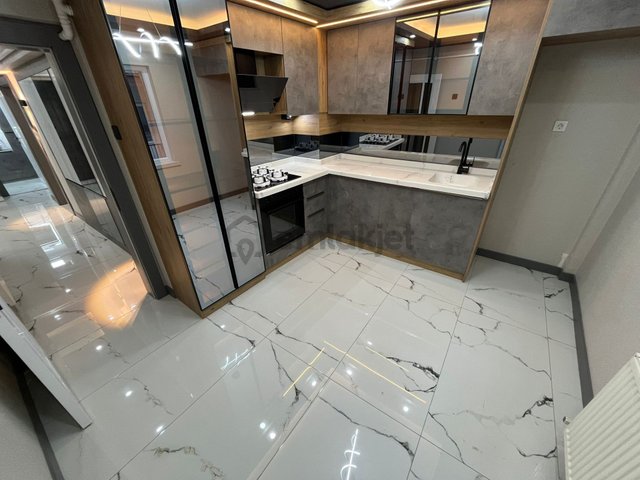 Sincan Plevne Mh'de Ultra Lux Yapılı Ebeveyn B. Giyinme Odalı Satılık Daire Sincan Plevne Mh'de Ultra Lux Yapılı Ebeveyn B. Giyinme Odalı Satılık Daire