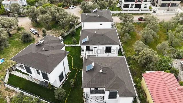 Akçay Aras Emlaktan Zeytinlide Doğa İçinde Müstakil 5+1 Villa 3
