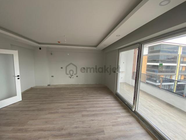 Giresun Merkez Erikliman Mahallesinde Deniz Manzaralı Satılık 3+1 Sıfır Daire 3