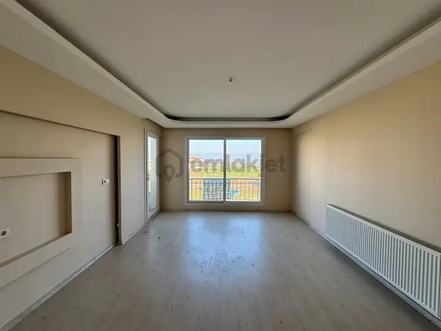Kaçmazer'den Honda Bayi Yakını 3+1 Satılık Daire 2