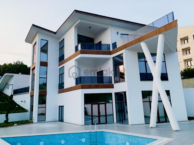 Yalova Termalde Satılık Mustakıl Lüx Villa / فيلا مستقلة للبيع 1