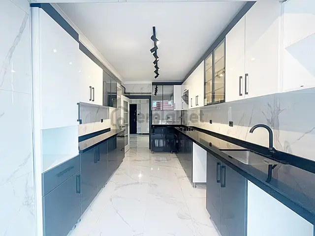 Keçiören Ataparkta Katta Çift Banyolu Asansörlü Ful Yapılı Daire 1