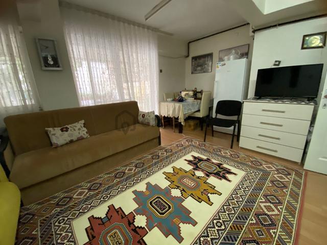 🏡nişancı Paşa Mahallesi 🏡 ✅2+1 90m2 5 Katlının Zemin Katı ❇️kombi Petekli Özelikli 3
