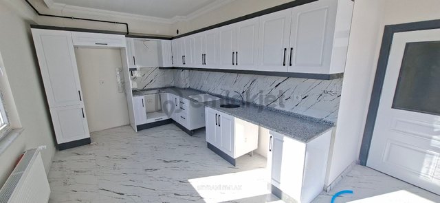 Develi Harman Mahallesi'nde Satlık Geniş 3+1 Lüks Daire Develi Harman Mahallesi'nde Satlık Geniş 3+1 Lüks Daire