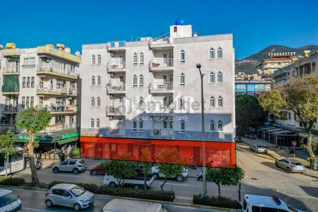 Alanya Merkez Güllerpınarı’nda 180 M² Satılık İşyeri / Dükkan 4