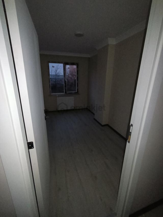 Uygun Krediyle Arnavutköy Haraççı Karlıbayırda Satılık 2+1 Ara Kat Daire 5