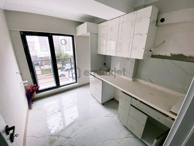 Cihandan Güventepede Merkez De Ulaşım Üzeri Sıfır 2+1 Daire 4
