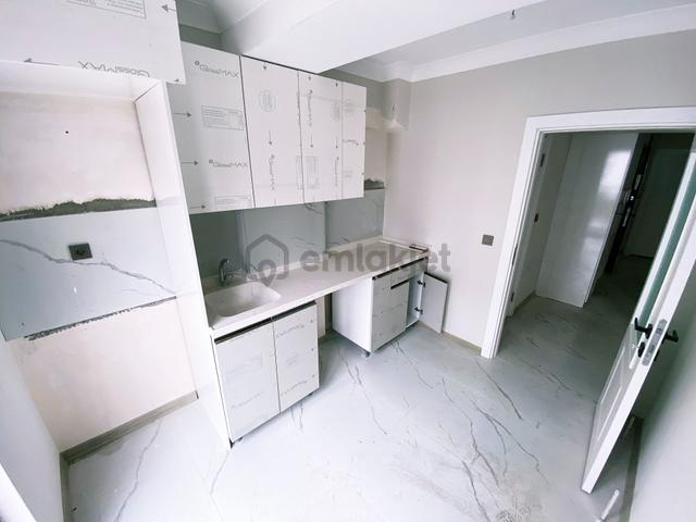 Cihandan Güventepede Merkez De Ulaşım Üzeri Sıfır 2+1 Daire 5